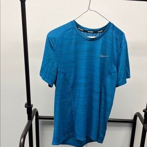 Nike Men's Teal Short Sleeve Tee